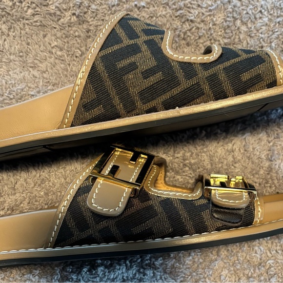 Fendi Black and Gold Sandals - Picture 9 of 13